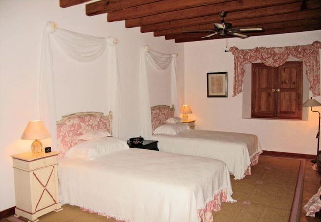 9 không gian phòng ngủ lột xác bất ngờ sau cải tạo - Nhà Đẹp Số (13)