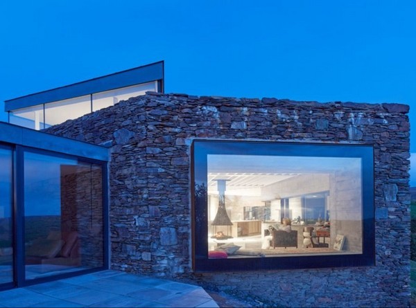 Tuyệt tác nhà đá kiến tạo từ tình yêu thiên nhiên