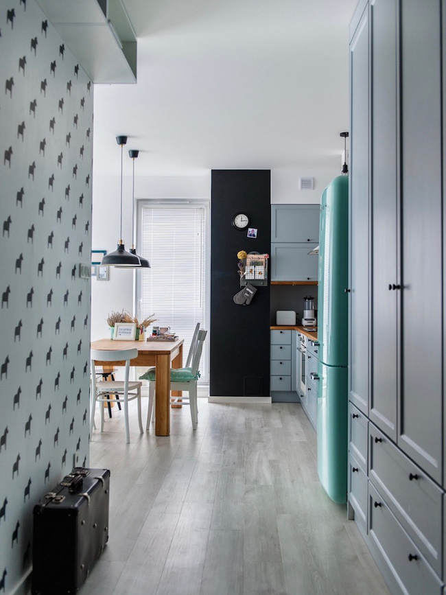 Sử dụng màu xanh pastel làm điểm nhấn cho căn hộ 55m², cô gái cho biết đây là quyết định đúng đắn nhất - Ảnh 9.