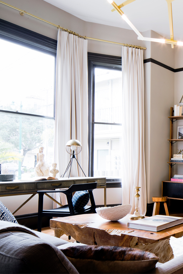 Căn hộ ngọt ngào và ấm cúng sau khi mất đến 2 năm để cải tạo và hoàn thiện của nữ tổng biên tập - Ảnh 2.