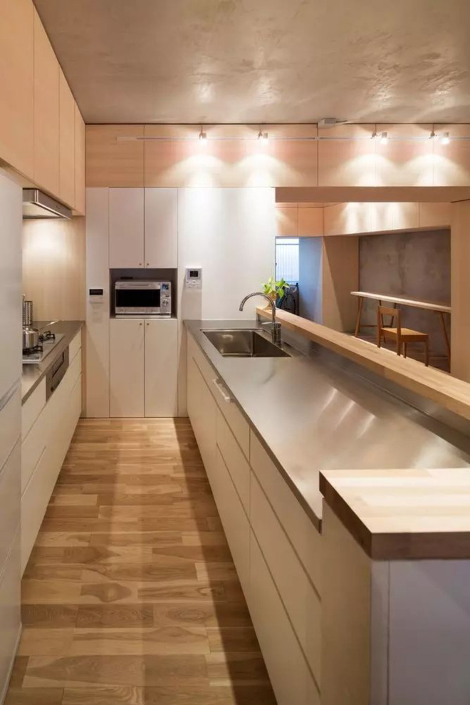 Căn hộ 62m² đẹp cuốn hút và gọn gàng với hàng trăm ngăn tủ của đôi vợ chồng trẻ ở Nhật - Ảnh 9. Căn hộ 62m² đẹp cuốn hút và gọn gàng với hàng trăm ngăn tủ của đôi vợ chồng trẻ ở Nhật - Ảnh 9.