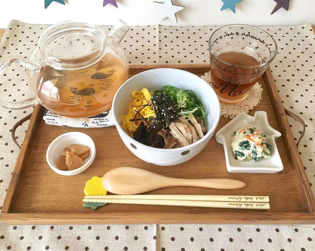 Học cách lưu trữ giống như bà nội trợ Nhật dưới đây để giúp nhà rộng ra cả 10m² - Ảnh 36. Học cách lưu trữ giống như bà nội trợ Nhật dưới đây để giúp nhà rộng ra cả 10m² - Ảnh 36.