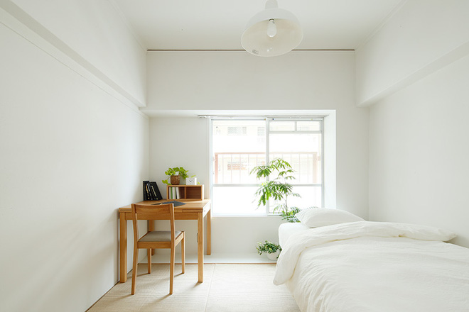 Nhà tập thể được cải tạo thông tầng đẹp tối giản với gam màu trắng tinh khôi - Ảnh 11. Nhà tập thể được cải tạo thông tầng đẹp tối giản với gam màu trắng tinh khôi - Ảnh 11.