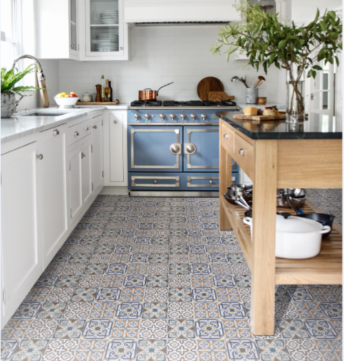 Một trong những điểm cộng của dòng sản phẩm này là gia chủ có thể sáng tạo khi kết hợp các viên gạch khác nhau để tạo nên nhiều phong cách từ cổ điển, trang nhã đến đương đại cá tính. 