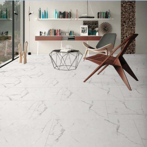 Nhà sản xuất chuyển tải nguyên gốc các vân đá tự nhiên, các vân đá chọn để hình thành nên các thiết gạch đều có gam chủ đạo là tối hoặc sáng. Bên cạnh màu sắc, gia chủ cần chú ý các yếu tố bề mặt để có lựa chọn phù hợp với mục đích sử dụng. Gạch vân đá trên thị trường thường có 3 dạng bề mặt chính: mài bóng nano (độ bóng lớn, khả năng phản sáng tốt nhất, khả năng chống trơn thấp), bề mặt nhám satin (mịn nhưng không trơn, khả năng phản sáng, chống trơn trung bình), bề mặt nhám (không bóng, khả năng phản sáng, chống trơn cao).