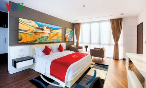  Trang trí nội thất trong các phòng ngủ theo phong cách kiến trúc của ngôi nhà, tinh tế và mang sắc thái nghệ thuật hiện đại.